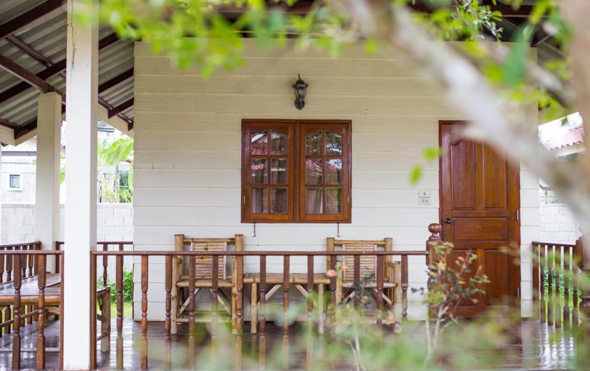 Smile Resort Мае Рим Екстериор снимка